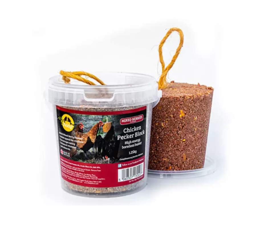 Feldy Chicken Pecker Block Mixed Berries - 1.25 Kg