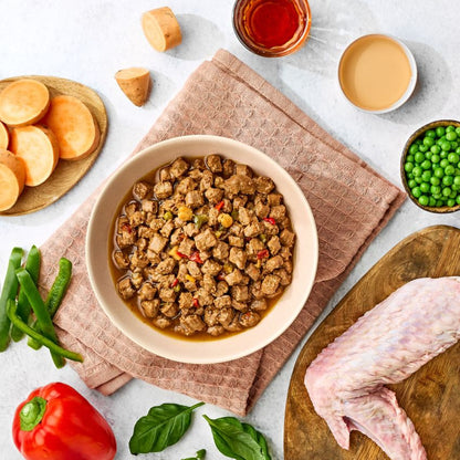 Naturo Adult Grain & Gluten Free Poultry Selection in Herb Gravy Dog Food - Discounted Stock